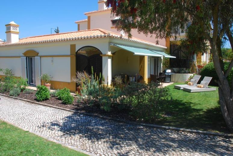 2Bedroom Bungalow Heated Shared Pool ,Near Carvoeiro And Ferrugudo Exteriér fotografie